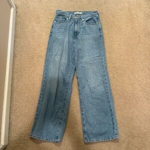 Levi's Women's High Waisted Straight Jeans